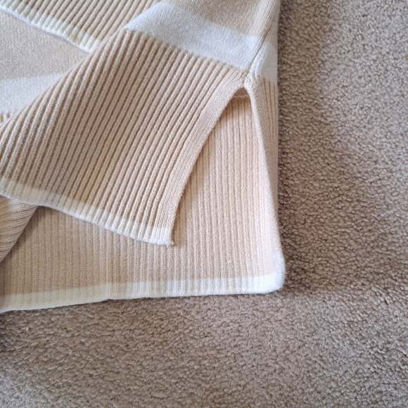 New! Matty M Tunic Sweater Women's Small Cream Beige Striped Knit Oversized - Picture 13 of 16